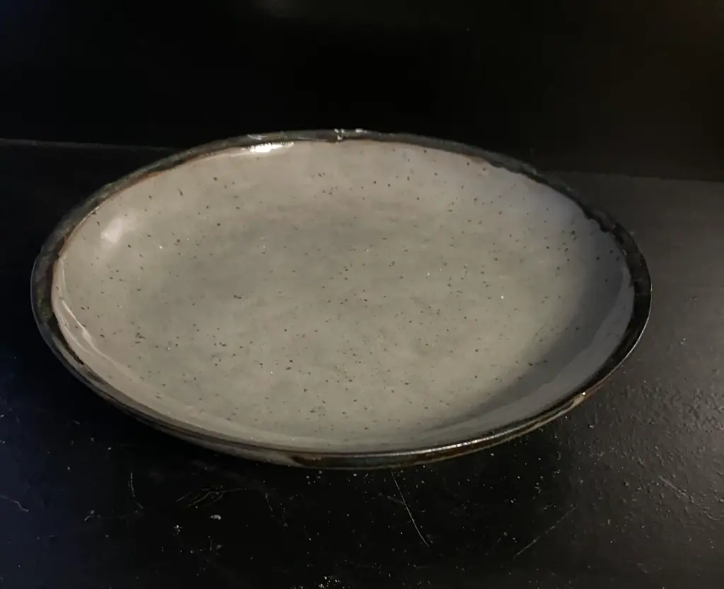 Assiette diam 24 (existe en diam 20 et 28)