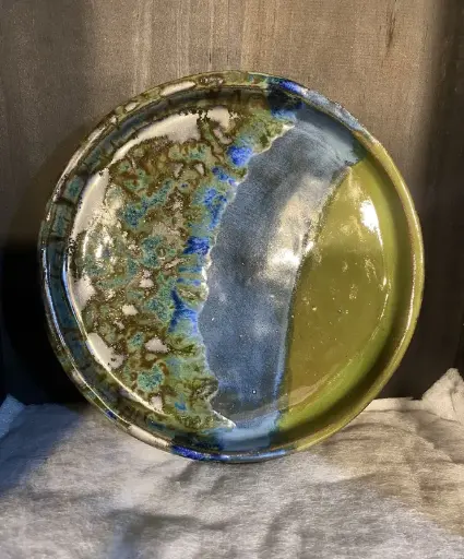 Assiette à bord droit diam 17 (existe en diam 23 et 27)